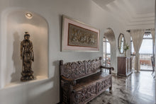 Casa Balcones