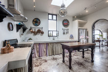 Casa Balcones