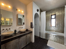 Casa Balcones