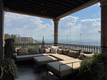 Casa Balcones