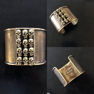 Brazalete 12 Calaveras